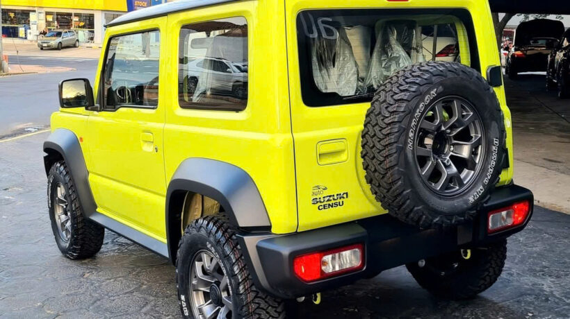 Độ Lốp 215/75R15 Hankook RT05 M/T Cho Suzuki Jimny: Được Gì Và Mất Gì?