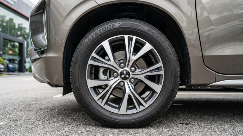 Lốp Xe Mitsubishi Xpander Nên Thay Loại Gì